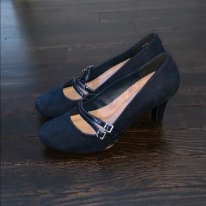 Cute Navy Blue Heels